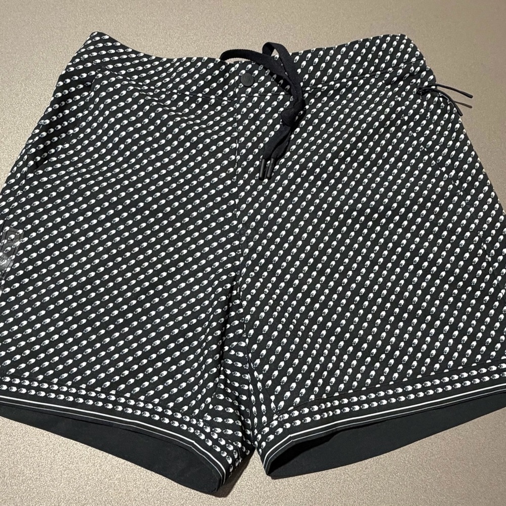 VRST Men’s 6” Resort Short